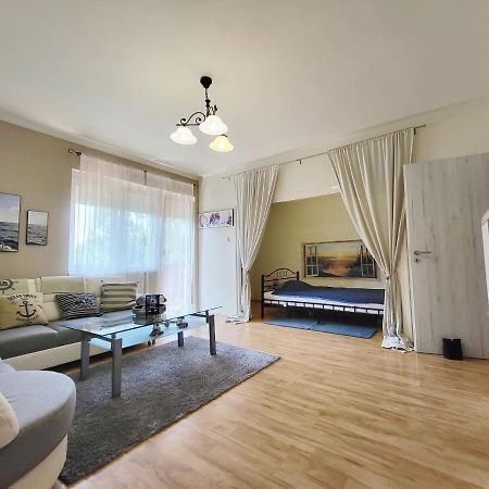 Apartman Balaton Apartamento Keszthely Exterior foto