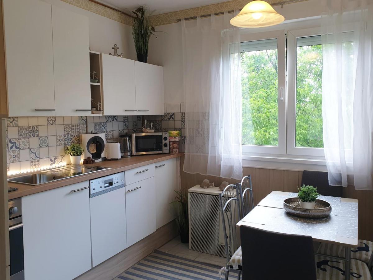 Apartman Balaton Apartamento Keszthely Exterior foto