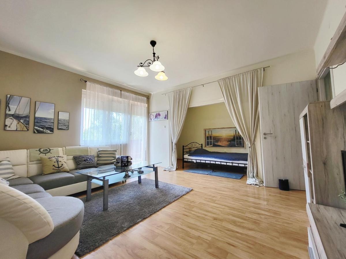 Apartman Balaton Apartamento Keszthely Exterior foto
